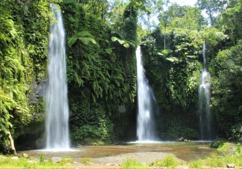 1.  Lombok waterfall tour