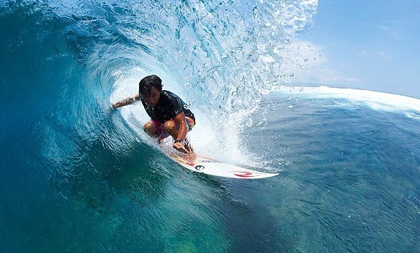 Learn surf Lembongan